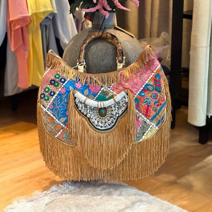 Boho Shopper mit Fransen, Patchwork & Bambusgriffen - Taschen