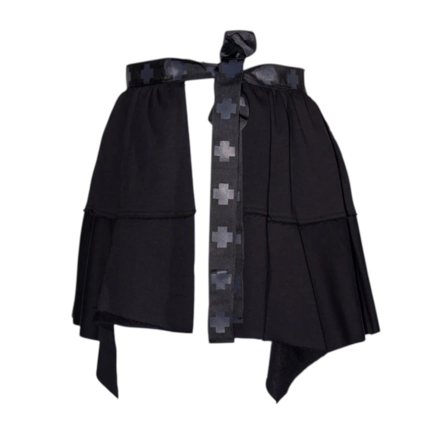 Asymmetrischer schwarzer Sweatrock mit Kreuz-Details – Urban Edge Skirt