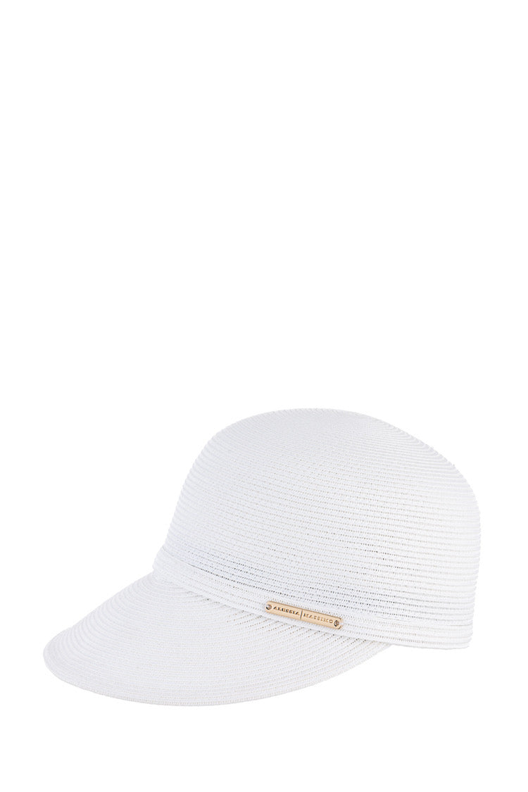 Schwarzer Kappe mit Schirm – minimalistisches Design mit goldfarbenem Logo-Detail