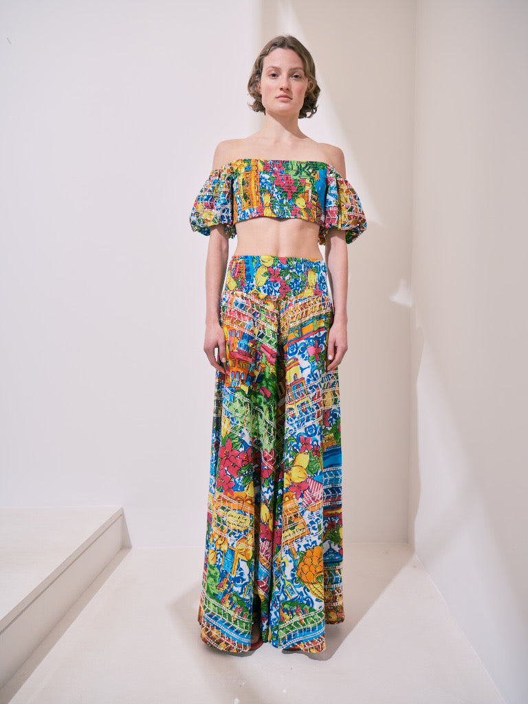 Zweiteiler mit buntem Italien-Print: Off-Shoulder Crop Top & Palazzo Hose