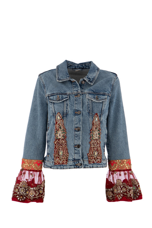 Jeansjacke mit orientalischer Stickerei und Volantärmeln in Bordeaux-Rot