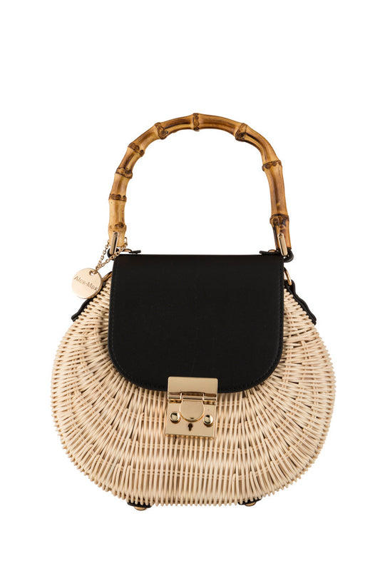 Elegante Korbtasche mit Bambusgriff und Lederklappe - Taschen